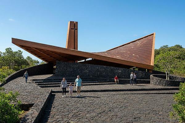 IGLESIA RAPA NUI